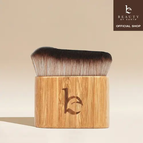 Beauty by Earth Self Tanner Blending Body Brush - Silky-Soft Bristles for Streak-Free Flawless Tan Application Lightweight Bamboo Handle Reusable Shed-free