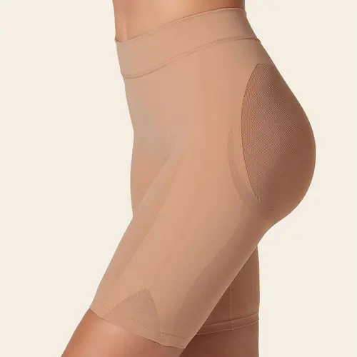 Leonisa SmartShape Short – Moderate Compression Shapewear with Natural Butt-Lifting Effect | Invisible Seamless Boyshort for Everyday Smoothing and Comfort