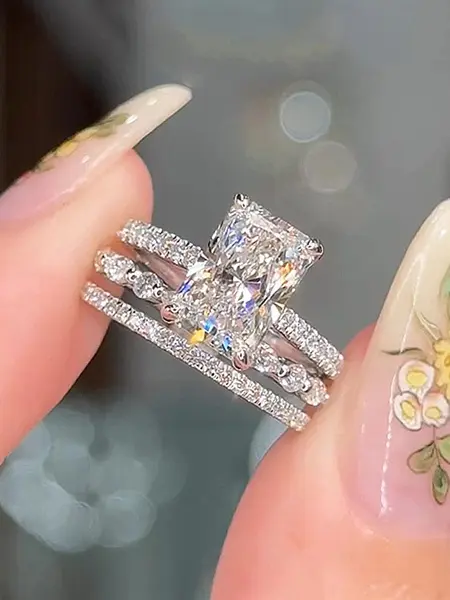 Maxine Noble 925 Sterling Silver 3.3ct Radiant Cut Engagement Ring Set,3PC Bridal Ring Set,5A Cubic Zirconia Women's Ring Jewelry,Wedding Ring Set for Daily,Travel,Proposal,Birthday,Anniversary, Engagement Rings