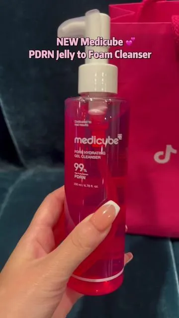 #TikTokShopBackToSchool #TikTokShopCreatorPicks  #CreatorPicks #TikTokShopSummerTurnUp #ttstastemakers #ttsbeautybesties #medicube 