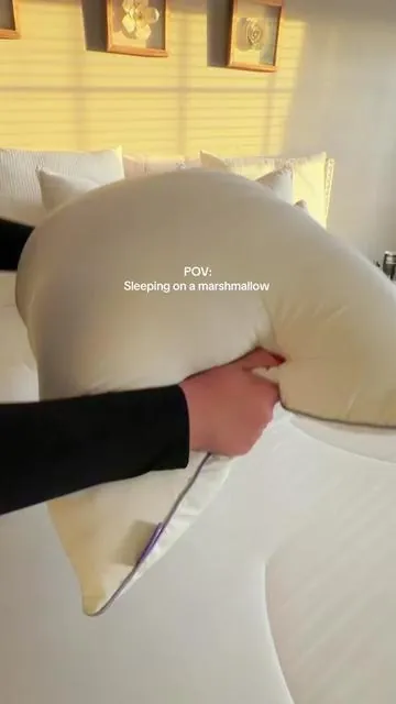 The coziest hotel pillow #hotelpillow #mellow @Mellow Sleep 