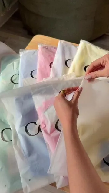 I wouldn’t even wait until the end of this video to grab yours; NEW SPRING COLORS in the viral comfrt waffle sets! 🌷  . . . comfrt comfort sweat set hoodie shorts discount code 2026. limited edition waffle collection from comfrt. comfrt honest review. casual outfit ideas. outfit aesthetic. casual fashion. affordable outfits. new spring colors.  #comfrt #comfrtclothing #matchingset #springfashion #springoutfit @Comfrt 