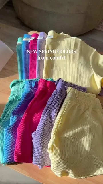 TOO GOOD 🙌🏼💐🌼 . . . comfrt comfort sweat set hoodie shorts discount code 2026. comfrt waffle sets. new spring colors. limited edition pastel collection from comfrt. comfrt honest review. casual outfit ideas. outfit aesthetic. casual fashion. affordable outfits. #comfrt #comfrtclothing #matchingset #sweatset #springfashion @Comfrt 