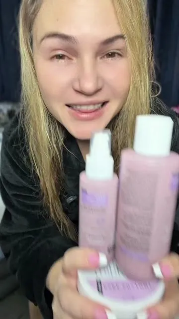 Rutina capilar con Bare Anatomy para cabello suave, brillante y manejable. Estoy usando varios productos de la línea Bare Anatomy y dejé cada uno por separado para que puedas elegir el que quieras probar primero. Si buscas productos para mejorar tu rutina de cabello, esta línea tiene shampoo, acondicionador y tratamientos que se complementan perfecto. bareanatomyhaircarehairroutinetreatmentforhairhaircareproductsshinyhairhaircaremusthaves #TikTokShopCreatorPicks #tiktokshopfinds #bareanatomy #haircareroutine #hairproducts