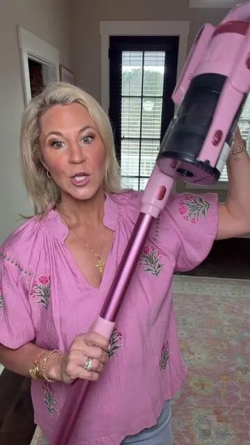 Senior Girl Moms 💕 SAVE this 🎀 This pink dorm vacuum has been one of the most used things in my daughter’s room. It’s compact, super cute, and actually works so well for quick clean-ups between classes and busy schedules. Total dorm MUST HAVE. Comment “Pink Vacuum” and I’ll send you the link 🔗 #seniormom #dormshopping #dormmusthave #pinkobsessed #collegeessentials 