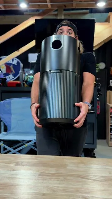 If you have pets or allergies these things are a huge help. #airpurifier #allergies #airpurifiers #hepafilter #sharkairpurifier 