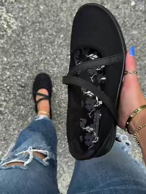 @QVC, Inc #skechers #maryjaneshoes #flats #dealsforyoudays #qvcloyaltyprogram 
