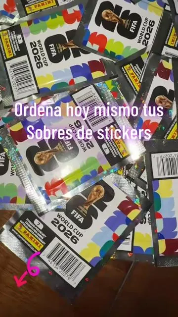 Caja de 50 sobre de Stickers… #mundial2026🇲🇽🇺🇸🇨🇦 #worldcup #mundial #copadelmundo #summervibe 