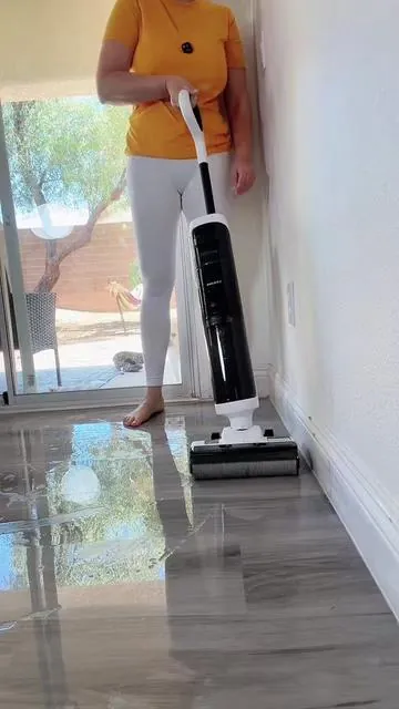 Aspiradora y fregadora de suelos inalámbrica Dreame FloorX 300 (seco y húmedo), cepillo de doble borde, autolimpieza, 20 minutos de autonomía, para suelos duros.#tiktokshopcreatorpicks #summervibes☀️ #aspiradora #vacuum #limpieza 