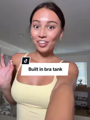 Obsessed w this butter yellow🧈Material just like Kim’s! Wearing size xs 