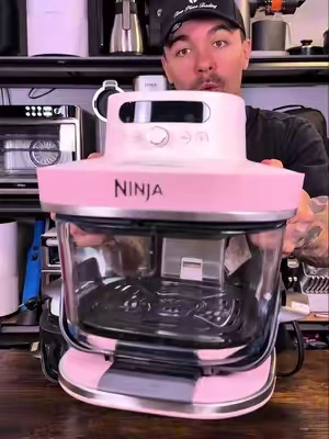 Ninja Crispi vs Ninja Crispi Pro!? #ninjacrispi #airfryer #cooking #tiktokshopdealsforyoudays 