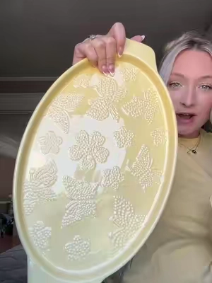 r u kidding me rn ✨ it’s beautiful! #bakeware #bakingdish #casserole #qvctiktoksuperbrandday #dealsforyoudays 
