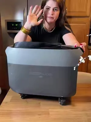 Si estás buscando una batería potente para la casa, esta es una de las opciones más completas. ⚡ Ideal para mantener funcionando equipos importantes cuando se va la corriente. Aprovecha los descuentos activos de la campaña porque no siempre están disponibles. Encima de mi nombre te dejo la tienda oficial. 💚 #DealsForYouDays #DFYD #EcoFlow #PowerStation #TikTokShopFinds