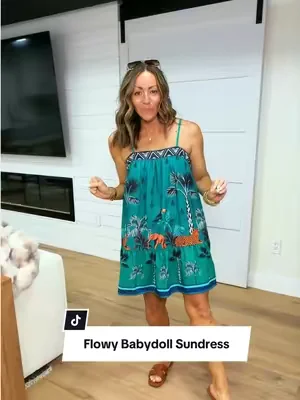 The fit, the feel, the PRINT 🤌🏼 I’m 5’2” 127 in a Small #sundress #summerdress #babydolldress #vacationdress #modestfashion 