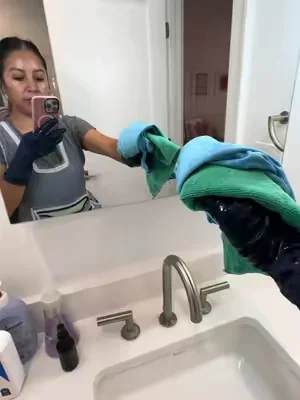 Esto utilizamos para limpiar espejos y acero inoxidable Microfiber Cleaning Cloths #cleaninghacks #tiktokshop #DealsForYourDays #housecleaning #cleaningtips 