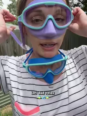 No more tangled hair, tears, or wrestling with swim goggles 🙌🏊 These kids’ swim goggles feature an easy back clip that makes getting ready for the pool so much faster. A summer must-have for swim lessons, beach trips, and confident little swimmers. #KidsSwimGoggles #dealsforyoudays #tiktokshopdealsforyoudays  #SummerEssentials #MomHack
