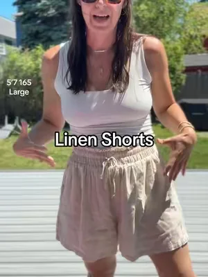 Give me all the lightweight & flowy shorts for Summer ☀️ #linenshorts #linenshortsoutfit #summershorts #shorts #highwaistedshorts  