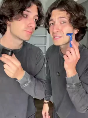 Grab yourself a foil shaver  #dealsforyoudays 