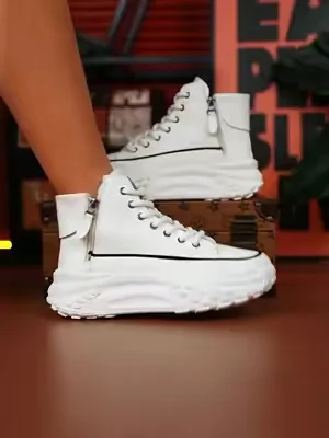 Wow 🤩 the perfect and comfortable New sneakers #womenshoes #summervibe #tiktokshop #dealsforyoudays #sneakers 