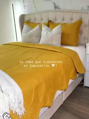 El colchón que utilizo es de 12 pulgadas de grosor ✨👆🏃🏻‍♀️pide la tuya antes que se agote está en súper precio y envío gratis 🌻#DealsForYouDays #tiktokshopcreatorpicks #bedroom #cama #velvet 