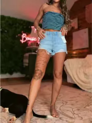 #dealsforyoudays ##summervibes☀️ #highwaisted #festivalfashion #denimshorts 