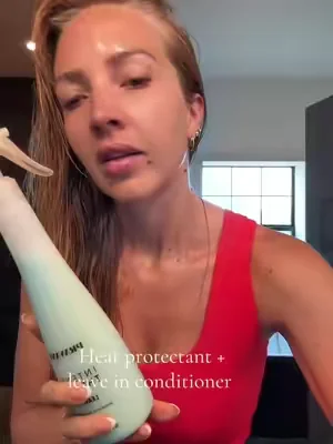 This smells sooo good and my hair is so soft! 