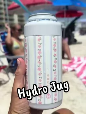 Loving my new @HYDROJUG can cooler, we call them coozies. #dealsforyoudays #dfyd #coozie #hydrojug 
