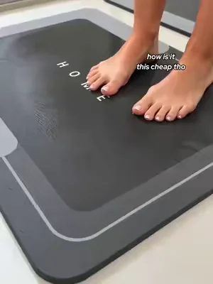 The best bathroom upgrade ever! Soaks up water instantly. Run before it sells out! #bathroomupgrade #bathmats #CleanTok #homefinds #tiktokshopfinds