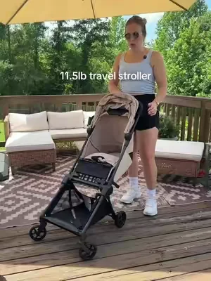 I might have a new favorite travel stroller 😍 #babystroller ##travelstroller##travelingwithkids