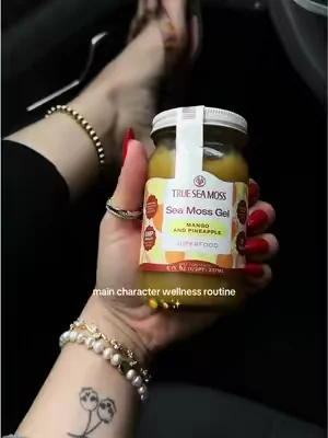 2 tablespoons a day because future me deserves the effort ✨🍍 @trueseamoss #seamoss #seamossgel #dealsforyoudays #wellnesstips 