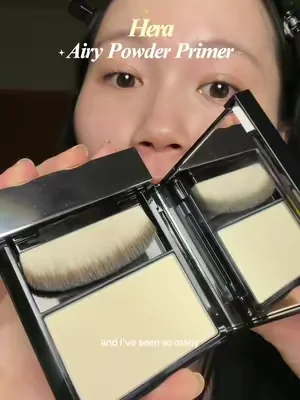 this is so innovative!!  @HERA #herabeauty #powderprimer #settingpowder #dealsforyoudays #summeressentials 