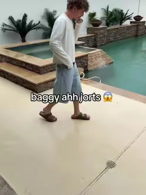 these jorts are insanely baggy! #clothing #jorts 