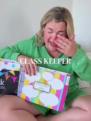 This mama can’t handle the fact that her baby is going to grow up one day. A class keeper is a MUST to capture those memories @Denise Albright Studio #classkeeper #preschoolmom #kindergartenmom #toddlermama #sentimentalgifts 