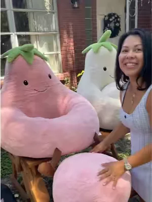 I’m so glad she got this! The kids are going to love it 😍 @Sweetcrispy Plus #beanbagchair #beanbagchairforkids #toddlermusthaves #dealsforyoudays #toddlerchair 