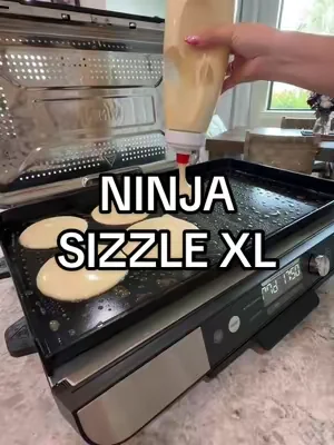 this is NOT your grandmas griddle 🤭 #griddle #indoorgrill #ninjasizzlexl #tiktokshopcreatorpicks #ninja 