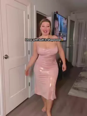 Built in bra and tummy control😍 5’9 225lbs large 