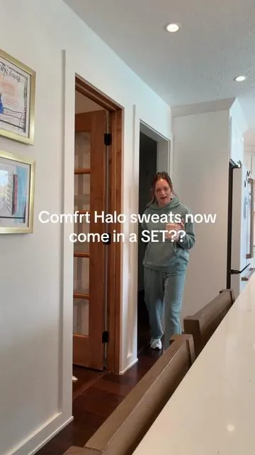 Comfrt halo sweat set #sweatset #comfrt #twopieceset #dealsforyoudays #summerwins @Comfrt 