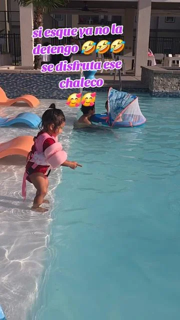 sus niños disfrutarán mas mamis #verano #chalecosniño #piscina #bebes #tiktokshop 