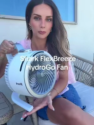 flex breeze misting fan is coming with me everywhere this summer ☀️ #sharkflexbreeze #portablefan #mistingfan #sharkflexbreezehydrogo  @allie🌼 @Shark Home 