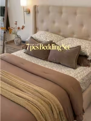 If you're obsessed with the cozy cottage aesthetic, this 7-piece bedding set is a must🍂💐🌸 @Melex Home  #cottagecoreaesthetic #beddingdecor #bedding #comforterset #sheetset 