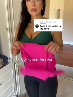 Replying to @Grandma Ann the most seamless smoothing full coverage bra no digging no spillage just comfort!! #bra #seamlessbra #wirelessbra #comfy #fashioninspo 