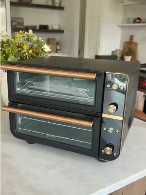 It looks so good and it call do it all #airfryer #oven #doubleoven #ninjakitchen #kitchengadgets 
