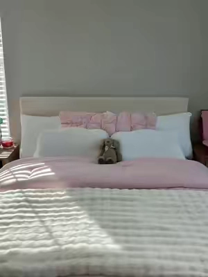 my whole bed is mellow and it could not be more comfortable  @Mellow Sleep 