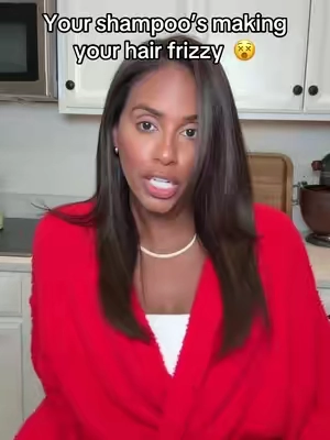 Sweet baby this is my favorite thing in the world for smooth shiny hair 🤩 #frizzfree #blowout #frizzfreehair 