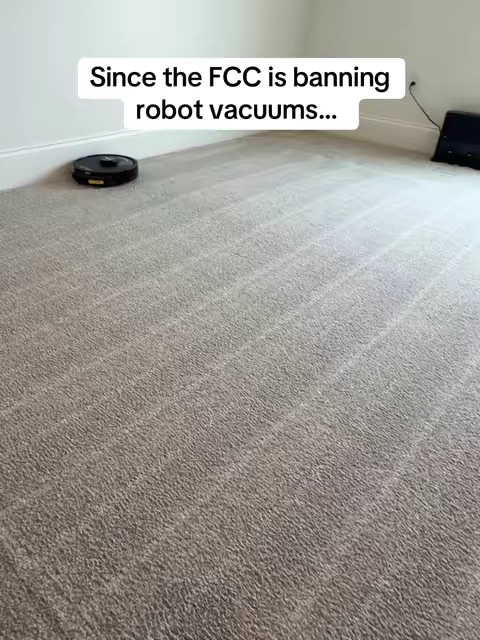 If you’ve ever wanted a good robot vacuum that also mops I wouldn’t wait.. #robotvaccuum #robotvacuumcleaner #robotvacuumandmopcombo #sharkrobot #tiktokshopcreatorpicks 