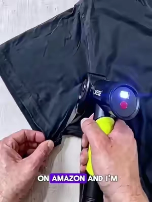 Stop struggling with dull scissors! Grab your cordless one now 🛒#ElectricFabricCutter#craftessentials #textilecraft 