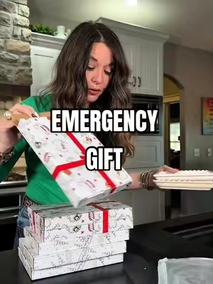 Replying to @jwhiteRN  If you've been in a situation where you needed to give someone a gift and you weren't sure what to give them or you had to run to grab a gift at the last minute, this is the answer. These come in a set of three you can break them up and give them to three different people as a super affordable adorable gift. #giftforfriend #giftforher #holidaygifts #christmasgift