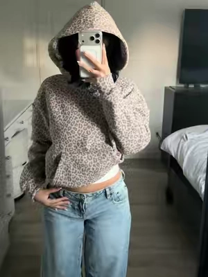 omg obsessed with this hoodie!! #Comfrt #Hoodie #FallOutfits #TikTokBackToSchool 