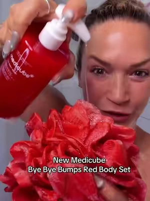 Bye Bye Bumps Red Body Set NEW Medicube Launch Aug 20th!! #medicube #byebyebumpsredbodyset #acne #skincare #TikTokshopbacktoschool @medicube US Store 