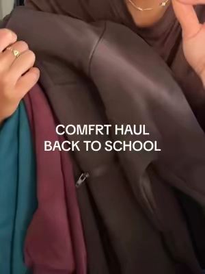 Back to school ready! Y’all finally got me to try Comfrt 😂 I was convinced it was just TikTok hype, but I have to admit… these are actually really good. 13 year old approved! 👏🏽 @Comfrt  #comfrt #comfrtclothing #backtoschoolshopping #TikTokshopbacktoschool #schoolclothes 